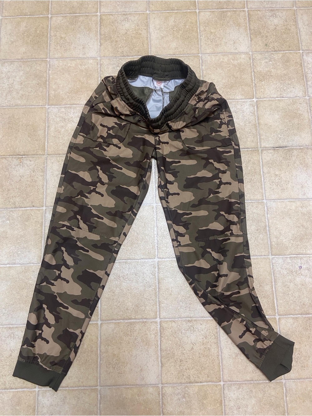 Kids Camo Jogger Pants - Olive Green Size XL (14-16)